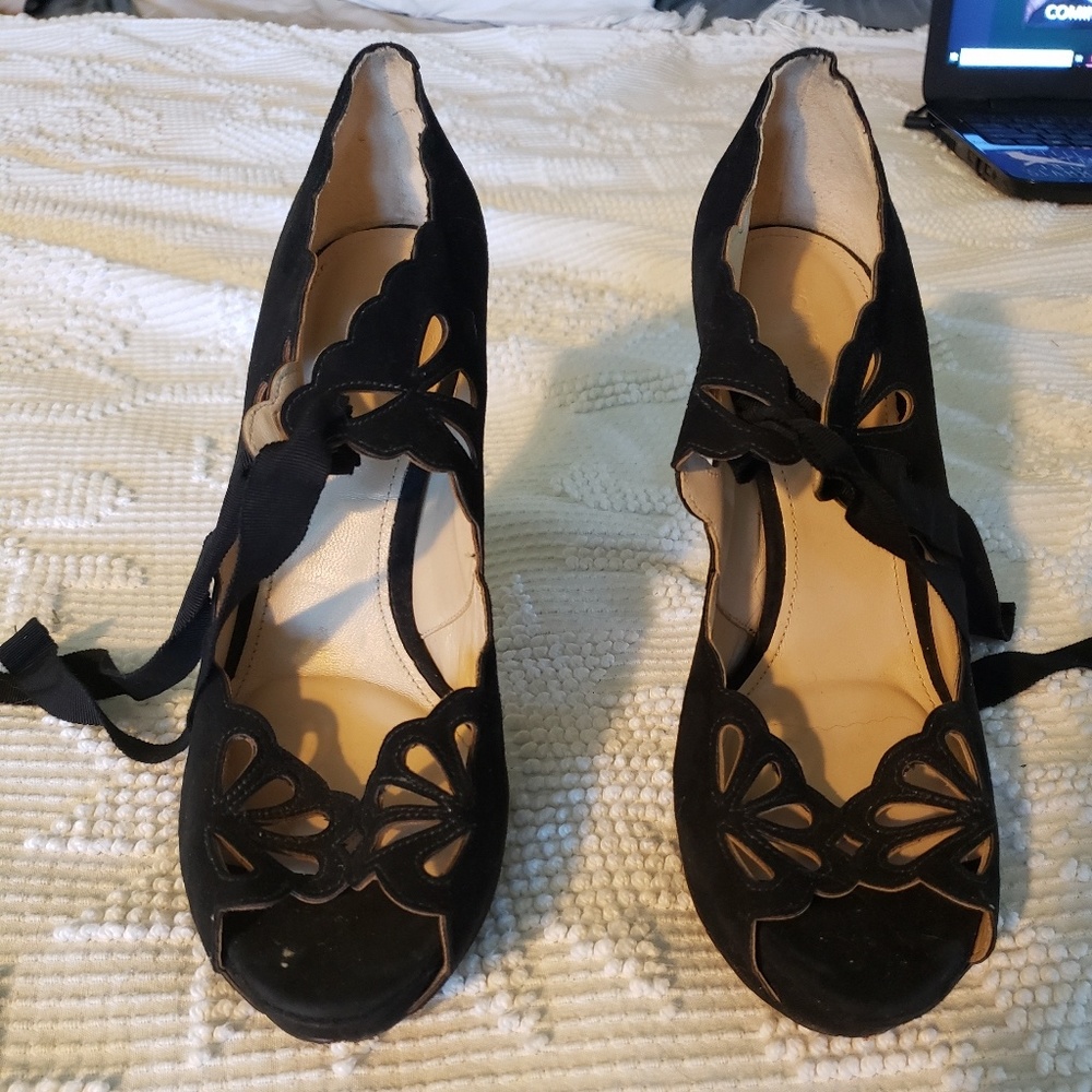 Joan & David size 9